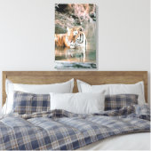 Tijger in beek canvas afdruk (Insitu (Slaapkamer))