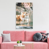 Tijger in beek canvas afdruk (Insitu (Woonkamer))
