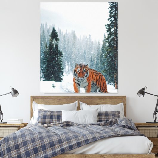 Tijger in de sneeuw canvas afdruk (Insitu (Slaapkamer))