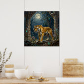Tijger in oude duinen onder de volle maan poster (Keuken)