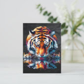 Tijger kijkt naar Reflectie in Water Briefkaart (Staand voorkant)