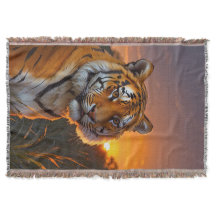 Tijger op zonsondergang