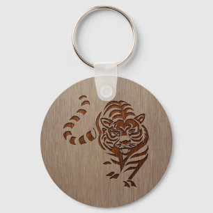 tijger silhouet gegraveerd op houtvormgeving sleutelhanger