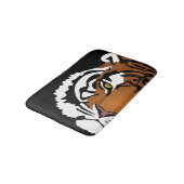 Tijger, wilde kat op zwart badmat (Gekanteld)