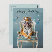 Tijger zittend op een  stoel blauwe vlinders briefkaart (Voorkant / Achterkant)