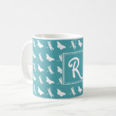 Tijgerblauw Vlinder en Libel Patroon Monogram Koffiemok (Voorkant links)