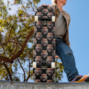 Tijgerkop Patroonontwerp - Zwart Persoonlijk Skateboard