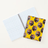 Tijgerkoppatroonontwerp Geel Notitieboek (Binnen)
