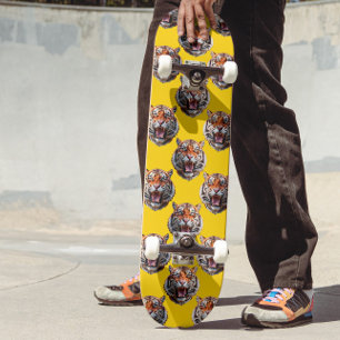 Tijgerkoppatroonontwerp Geel Persoonlijk Skateboard