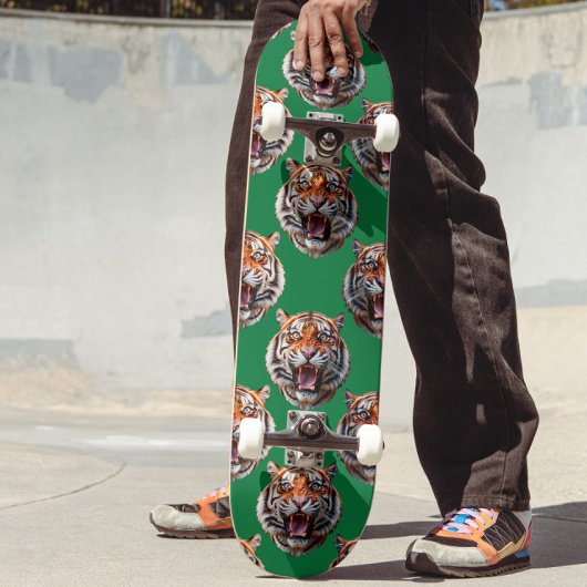 Tijgerkoppatroonontwerp Groen  Persoonlijk Skateboard