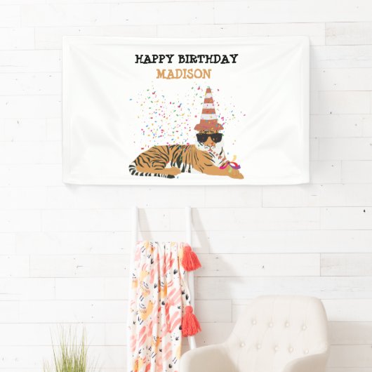 tijgerpartij - dieren met een feestdag spandoek (Insitu)