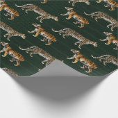 Tijgers en luipaarden op groen cadeaupapier (Hoek)