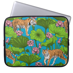 Tijgers in de roze lotusvijver laptop sleeve