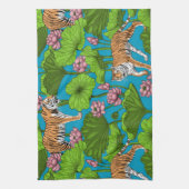 Tijgers in de roze lotusvijver theedoek (Verticaal)