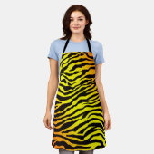 tijgerstapes schort (Gedragen)