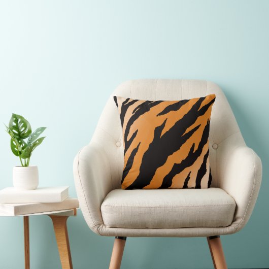 Tijgerstreepdesign op sierkussen (Stoel)