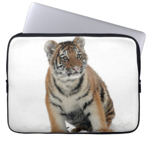 Tijgerwelp in de Sneeuw Foto Laptop Sleeve