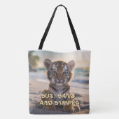 Tijgerwelp "ZON, ZAND EN STREPEN" Beach Tas (Achterkant)