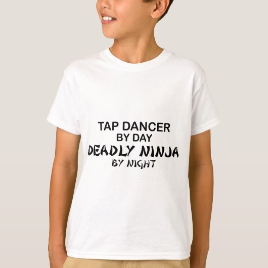 Tik Dancer Deadly Ninja bij nacht T-shirt (Voorkant)