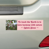 tik de aardbumpersticker aan bumpersticker (Op auto)