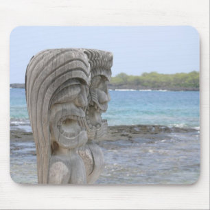 Tiki Guardians in Kona, Hawaii - Mousepad Muismat