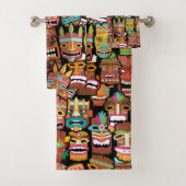 Tiki Pattern Bad Handdoek (Insitu)
