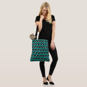 TikTok-tas Tote Bag (Op model)