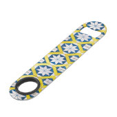 Tile Mosaic Flower Pattern Yellow Blue Speed Flessenopener (Voorkant Gekanteld)