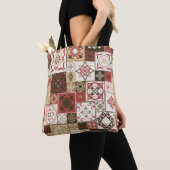 Tile PATTERN uit marsala-brown-beige stijl Morocc Tote Bag (Dichtbij)