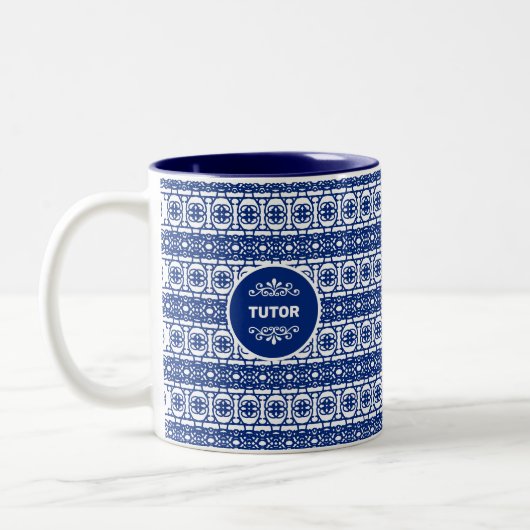 Tiller on Stylish Abstract Pattern in Blue & White Tweekleurige Koffiemok (Links)
