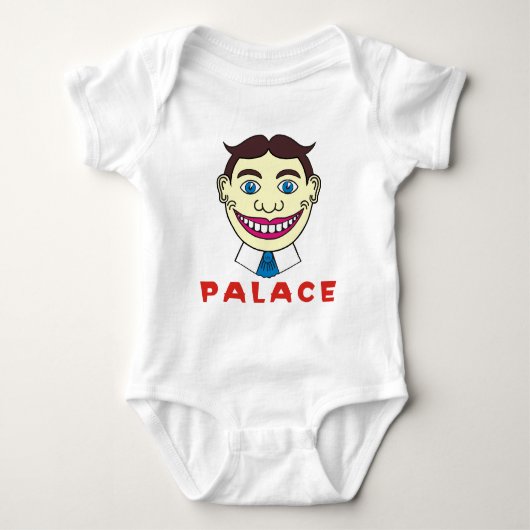 Tillie over Palace Letters Romper (Voorkant)