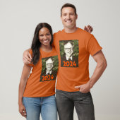 Tim Walz 2024 Hoop in Camouflage T-shirt (Unisex)