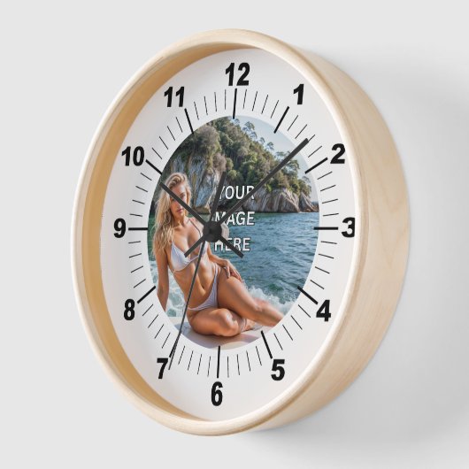 TIME! ⏰ Custom Wall Clock – Add Your Design (Hoek)
