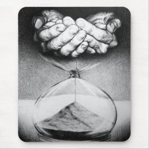 Time Hourglass handen Potlood Tekening Surreal art Muismat