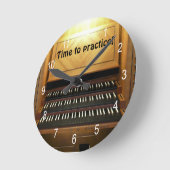 Time to practice muzicians wall clock ronde klok (Hoek)
