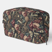 Timelapse – Gotische Bloemen Toilettasje (Rechterhoek)