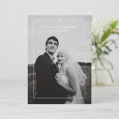 Timeless Black and White Photo Modern Wedding Bedankkaart (Staand voorkant)