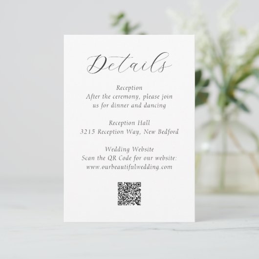 Timeless Black and White QR Code Elegant Wedding Informatiekaartje (Staand voorkant)