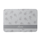 Timeless Botanical Bloom Soft Grey Monogram  Badmat (Voorkant)