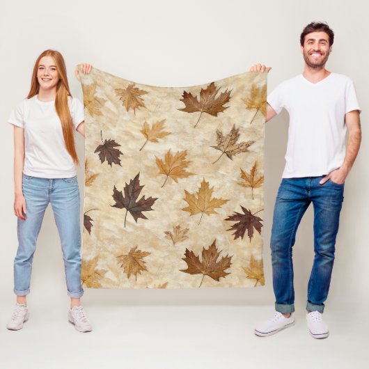 Timeless Botanical Harmony – Leaf in Warm Neutrals Fleece Deken (In situ)