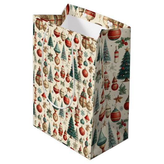 Timeless Christmas Toys Medium Cadeauzakje (Achterkant Gekanteld)