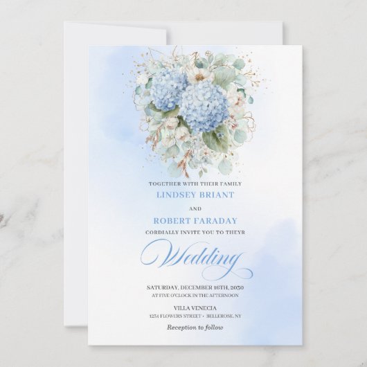 Timeless Light Blue Hydrangea Wedding Invitation Kaart (Voorkant)