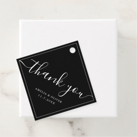 Timeless Modern Minimalist Wedding | Thank You Bedankjes Labels (In situ)