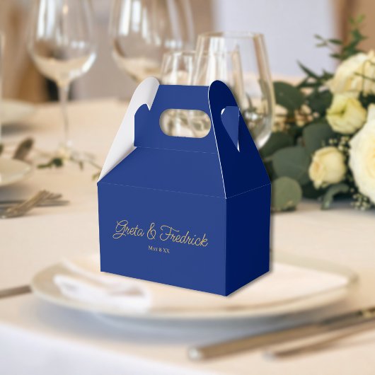 Timeless Royal Blue and Gold Wedding Bedankdoosjes
