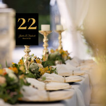 Timeless Simple Elegance Black Gold Script Weduwen