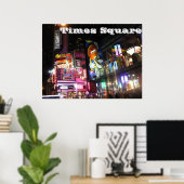Times Square bij nacht Poster (Thuiskantoor)
