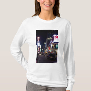 Times Square in de nacht in Manhattan, New York T-shirt