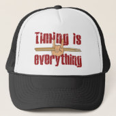 Timing is Alles Drummer Fun Trucker Hat Trucker Pet (Voorkant)