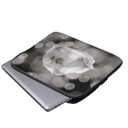 Timless Elegance Laptop Sleeve (Voorkant onderkant)