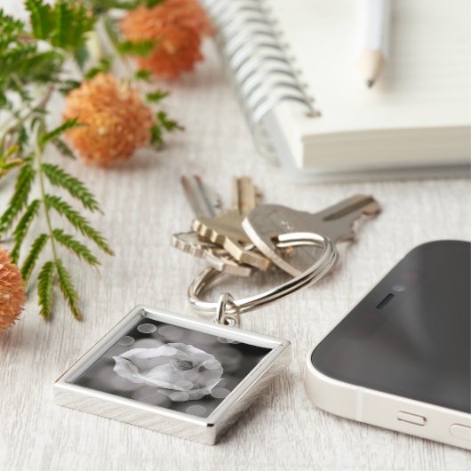 Timless Elegance Sleutelhanger (Zijkant)